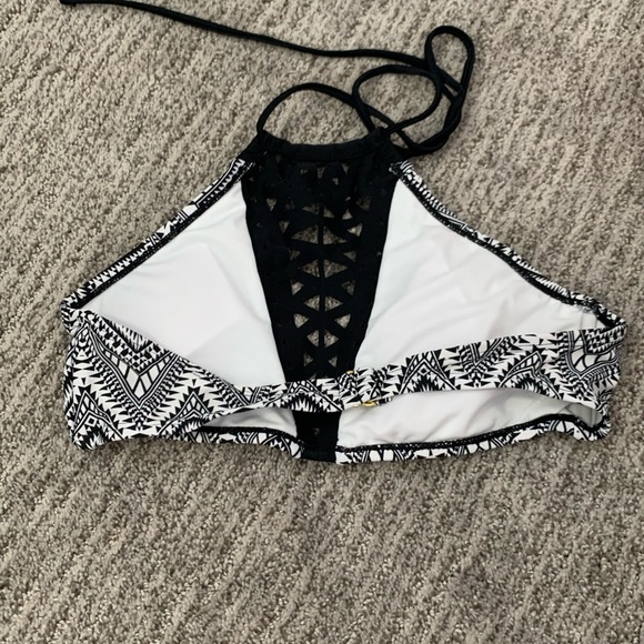 black and white halter top bikini - Picture 2 of 2